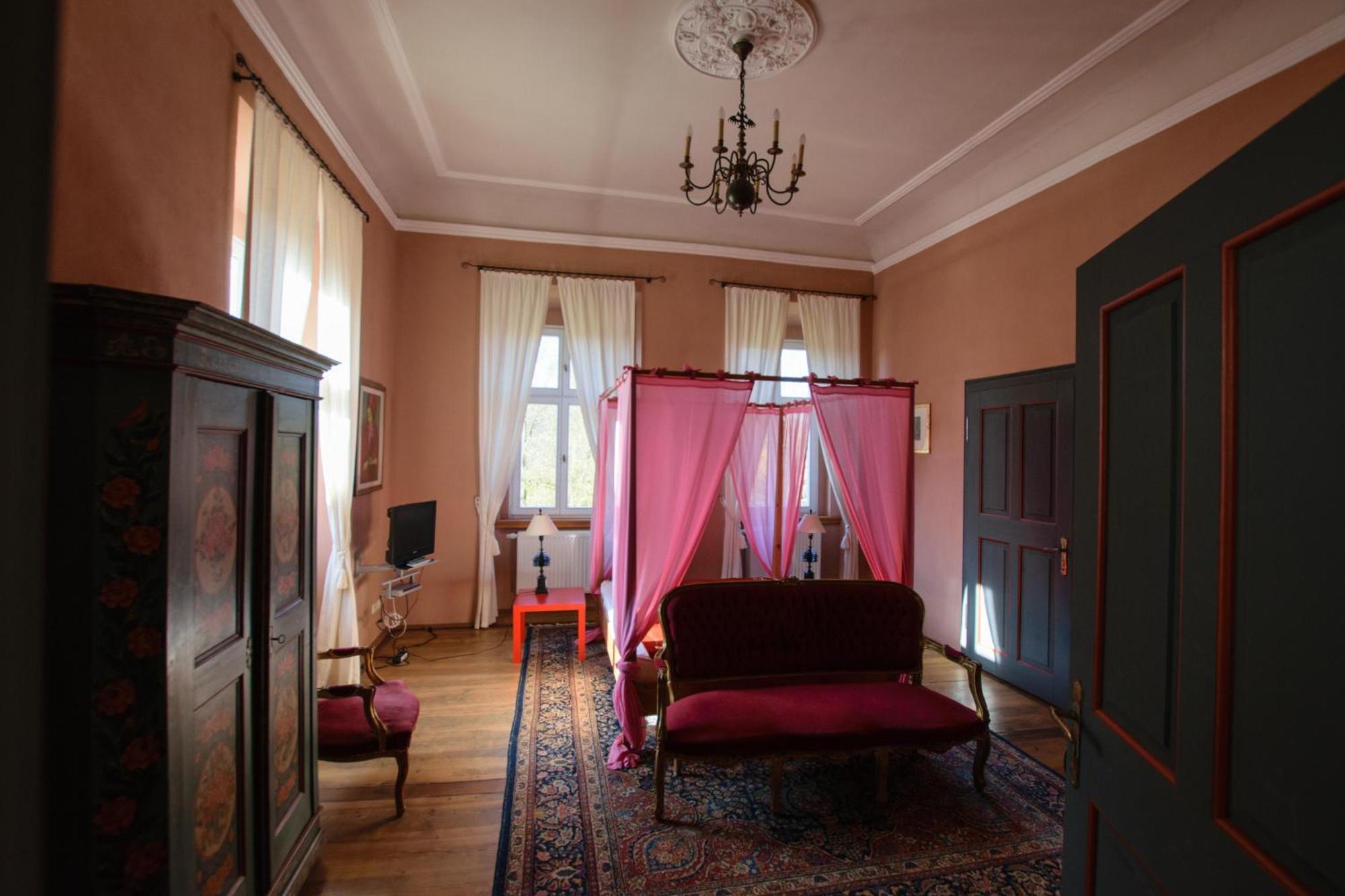 Rittergut/Gutshaus Grossgestewitz Наумбург Екстериор снимка